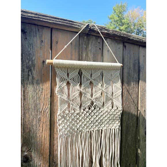 Handmade Boho Macrame Wall Hanging Tapestry Cream Cotton Woven Decor - Picture 2 of 5